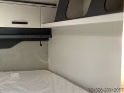 Knaus L!VE WAVE 700 MEG Platinum Selection *Automatik*180 PS*Hubbett*