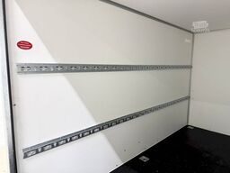 Blyss F1330HD | RAMPE 305X146X180CM 1300KG KOFFERANHÄNGER