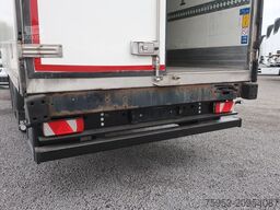 Kögel SN24 Doppelstock Carrier Vector