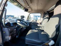 Mercedes-Benz Fuso Pferdetransporter POP-Out 3 Stellplätze