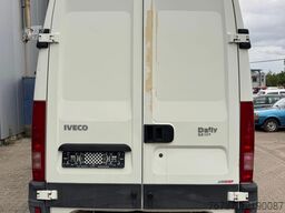 Iveco Daily **35C12-2300CC**