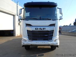 DAF XF 530 8x4 - SCARRABILE TAM T40