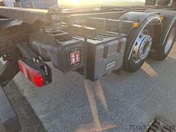 MERCEDES-BENZ 2540 L Actros 6x2 Fahrschule 5-Sitzer Liftachse