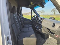 MERCEDES-BENZ ESPRINTER 204 pk snelladen