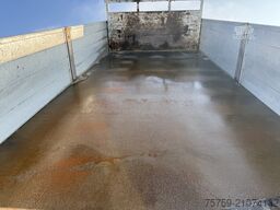 Iveco Stralis 260SY46 Kipper + Kran FASSI F195