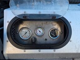 MERCEDES-BENZ Actros 1853 / Retarder / Kompressor / Kipphydr.