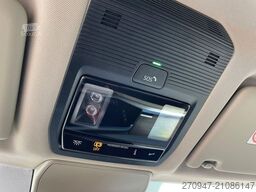 VOLKSWAGEN T7 Multivan Style eHybrid KR 4MOTION AHK Matrix