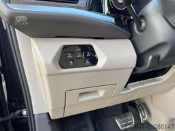 VOLKSWAGEN T7 Multivan Style eHybrid KR 4MOTION AHK Matrix