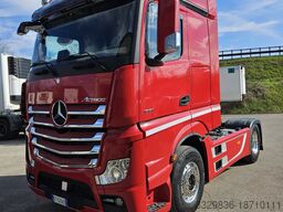 Mercedes-Benz Actros 1851