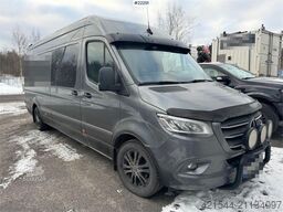 Mercedes-Benz Sprinter - camper built for snowmobiling