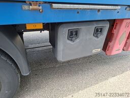MERCEDES-BENZ 822 L Atego Schiebeplane Edscha Ladebordwand AHK