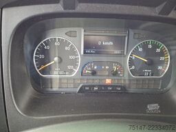MERCEDES-BENZ 822 L Atego Schiebeplane Edscha Ladebordwand AHK
