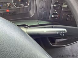 MERCEDES-BENZ 822 L Atego Schiebeplane Edscha Ladebordwand AHK