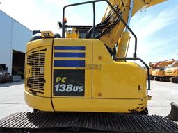 KOMATSU PC138