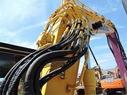 KOMATSU PC138