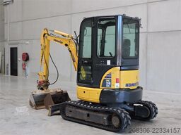 KOMATSU PC26