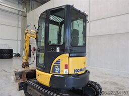 KOMATSU PC26
