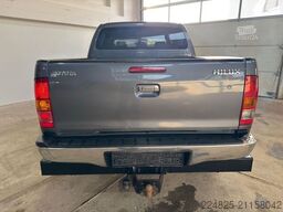 TOYOTA HILUX PICKUP 4X4 ALLRAD*2011*1HAND*TÜV*
