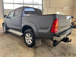 TOYOTA HILUX PICKUP 4X4 ALLRAD*2011*1HAND*TÜV*