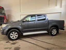 TOYOTA HILUX PICKUP 4X4 ALLRAD*2011*1HAND*TÜV*