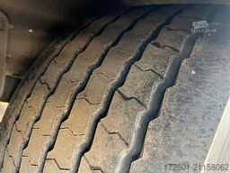 SCHMITZ CARGOBULL SCB  / Mega / Hubdach / Plane / Edscha