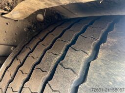 SCHMITZ CARGOBULL SCB  / Mega / Hubdach / Plane / Edscha