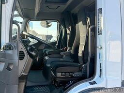 MERCEDES-BENZ Atego 821/ isoliert mit Heizfunktion/ 3-Sitzer