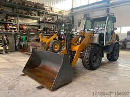LIEBHERR L506 Compact