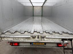 Kraker CF-200 92m3 Alcoa SAF Assen  APK/TUV10-2026