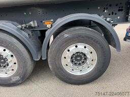 SCHMITZ CARGOBULL 3-Achs Alu Thermo-Kippmulde Asphalt Lifta. 25m³