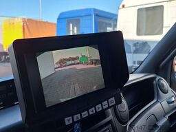 IVECO Daily 65C18D/P Doka 6-Sitzer Rampe hinten Winde