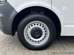 VW Transporter 2.0 TDI L1H1 Sortimo Kastinrichting...
