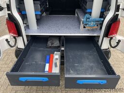 VW Transporter 2.0 TDI L1H1 Sortimo Kastinrichting...