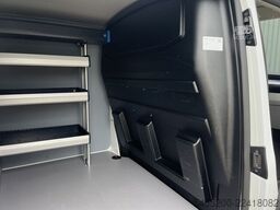 VW Transporter 2.0 TDI L1H1 Sortimo Kastinrichting...