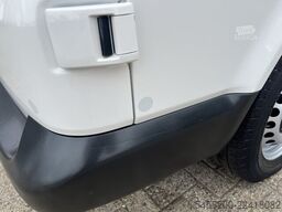 VW Transporter 2.0 TDI L1H1 Sortimo Kastinrichting...