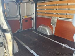 Renault Trafic 1.6 dCi L1H1 BTW en BPM VRIJ!! Airco Cru...