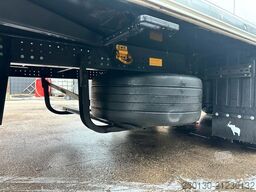 SCHMITZ CARGOBULL SCB Tiefkoffer mit Rohrbahnen & Paletten Kiste