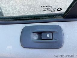 RENAULT Trafic Kasten DOKA 6 Sitzer Klima TÜV AHK *2014*