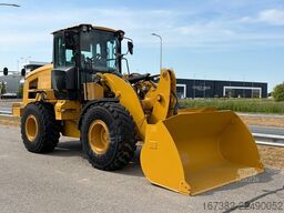 Caterpillar 926M