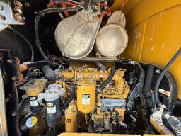 Caterpillar 926M