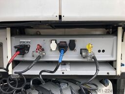 Schmitz Cargobull SKO 24 Thermoking SLXI300