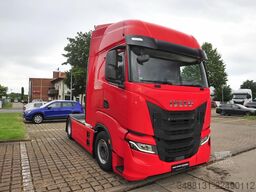 IVECO AS 440 S 53 T/FP 4 x 2 KLIMA LUXUS