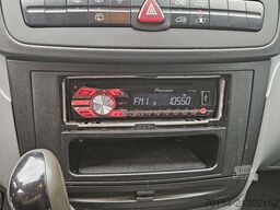 Mercedes-Benz Vito 111 CDI L 4x4 Allrad Bus Kombi
