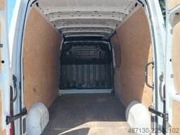 RENAULT Master L3H2 2.3 DCI 135 Pack Comfort