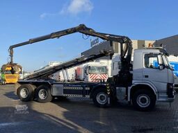 Volvo FM 370 + Euro 5 + Palfinger Z-Q170 Crane + 30to...
