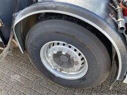 Volvo FM 370 + Euro 5 + Palfinger Z-Q170 Crane + 30to...