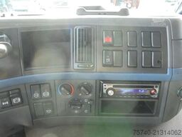 Volvo FM 9.310 + Euro 5 + Manual + Horse transport