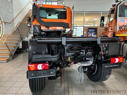 Mercedes-Benz Unimog U 423