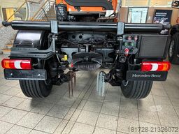Mercedes-Benz Unimog U 423