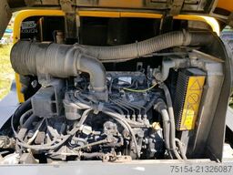 Komatsu WA-95/3. Schaufel-Palettengabel